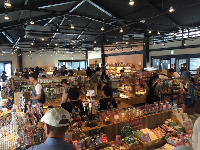 日乃新店内写真